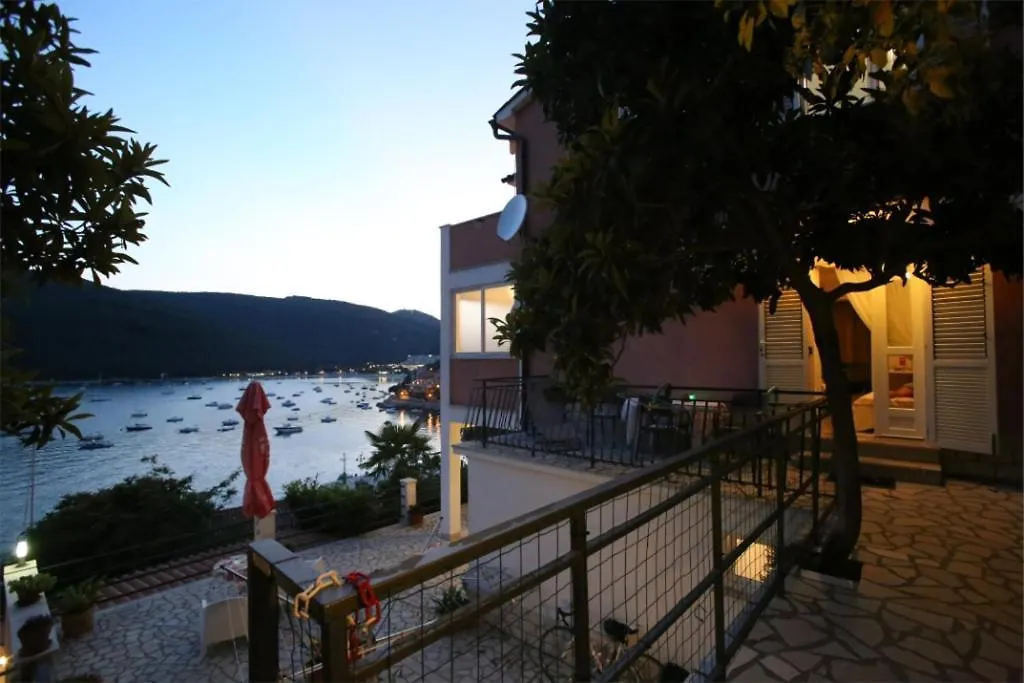 Apartman 2 Rabac 0*,