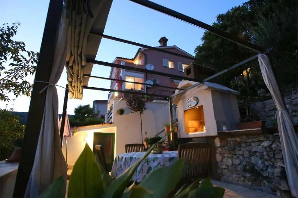 Apartman 2 Rabac Apartment